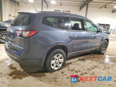 Trzecie zdjęcie samochodu z tyłu: 2013 CHEVROLET TRAVERSE LS VIN:1GNKRFKD2DJ141578 - miniatura