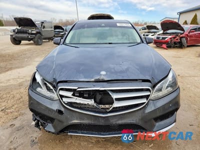 Piąte zdjęcie samochodu w środku: 2014 MERCEDES-BENZ E 350 VIN:WDDHF5KB5EB038418 - miniatura