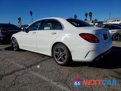 Drugie zdjęcie samochodu z przodu: 2021 MERCEDES-BENZ C 300 4MATIC VIN:W1KWF8EB8MR632009 - miniatura