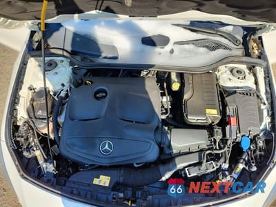 Zdjęcie 11 z 12 samochodu: 2016 MERCEDES-BENZ CLA 250 4MATIC VIN:WDDSJ4GB6GN328708 - miniatura