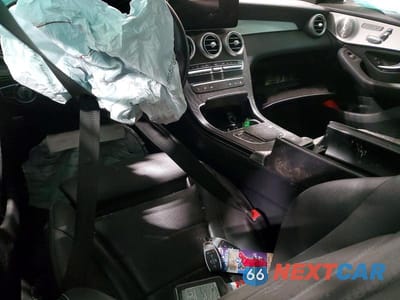 Zdjęcie 8 z 12 samochodu: 2021 MERCEDES-BENZ GLC 300 4MATIC VIN:W1N0G8EB1MF974005 - miniatura