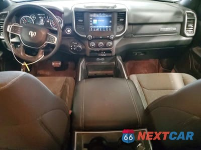 Zdjęcie 8 z 12 samochodu: 2021 RAM 1500 BIG HORN/LONE STAR VIN:1C6SRFBT7MN620238 - miniatura