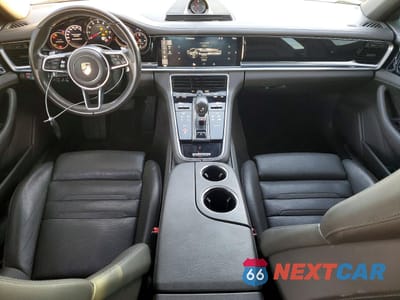 Zdjęcie 8 z 12 samochodu: 2017 PORSCHE PANAMERA 2 VIN:WP0AA2A72HL100409 - miniatura