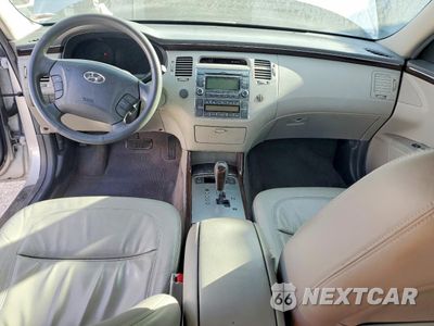 Zdjęcie 8 z 13 samochodu: 2009 HYUNDAI AZERA GLS VIN:KMHFC46D29A361610 - miniatura