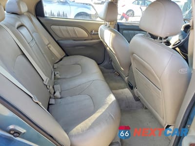 Zdjęcie 10 z 12 samochodu: 2004 HYUNDAI SONATA GLS VIN:KMHWF35H74A040578 - miniatura