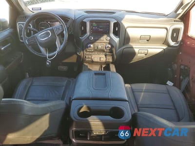 Zdjęcie 8 z 13 samochodu: 2021 GMC SIERRA K3500 DENALI VIN:1GT49WEY7MF125847 - miniatura