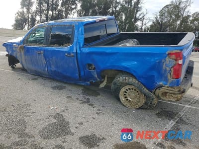 Drugie zdjęcie samochodu z przodu: 2025 CHEVROLET SILVERADO K1500 LT TRAIL BOSS VIN:3GCUKFEDXSG290952 - miniatura