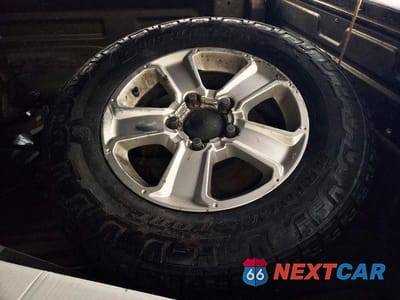 Zdjęcie 12 z 12 samochodu: 2012 TOYOTA TUNDRA DOUBLE CAB SR5 VIN:5TFUM5F1XCX029973 - miniatura