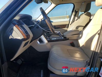 Zdjęcie 7 z 13 samochodu: 2018 LAND ROVER RANGE ROVER HSE VIN:SALGS2RKXJA381997 - miniatura