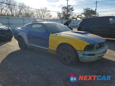 Czwarte zdjęcie samochodu z boku: 2008 FORD MUSTANG VIN:1ZVHT80NX85122199 - miniatura