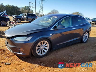 2017 TESLA MODEL X 5YJXCBE28HF050119 - główne zdjęcie licytacji z USA - miniatura