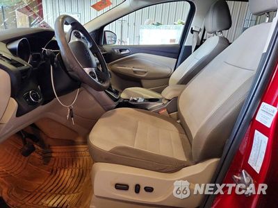 Zdjęcie 7 z 11 samochodu: 2014 FORD ESCAPE SE VIN:1FMCU9G95EUA40371 - miniatura