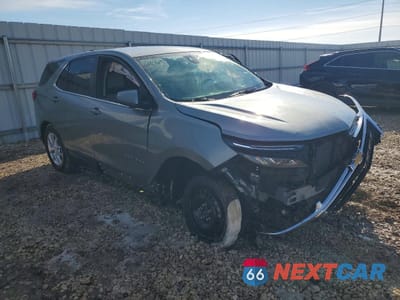 Czwarte zdjęcie samochodu z boku: 2023 CHEVROLET EQUINOX LT VIN:3GNAXUEG6PS166949 - miniatura