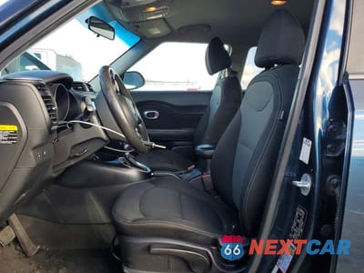 Zdjęcie 7 z 11 samochodu: 2018 KIA SOUL + VIN:KNDJP3A54J7527964 - miniatura