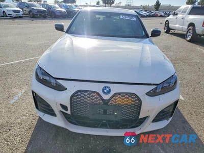 Piąte zdjęcie samochodu w środku: 2025 BMW I4 EDRIVE 40 VIN:WBY23HD01SFU16419 - miniatura