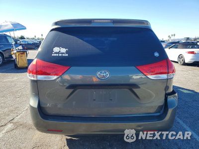Zdjęcie 6 z 13 samochodu: 2013 TOYOTA SIENNA VIN:5TDZK3DC8DS329460 - miniatura