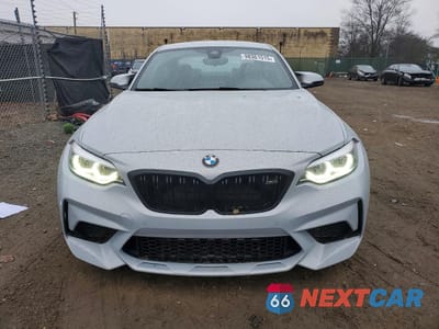 Piąte zdjęcie samochodu w środku: 2021 BMW M2 COMPETITION VIN:WBS2U7C02M7G71390 - miniatura