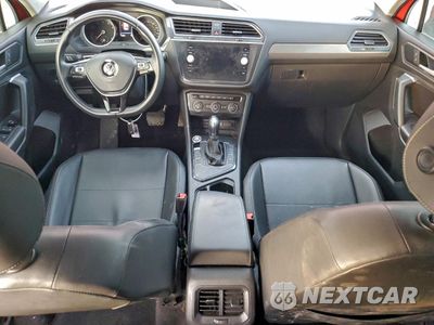 Zdjęcie 8 z 14 samochodu: 2019 VOLKSWAGEN TIGUAN SE VIN:3VV3B7AX0KM131104 - miniatura