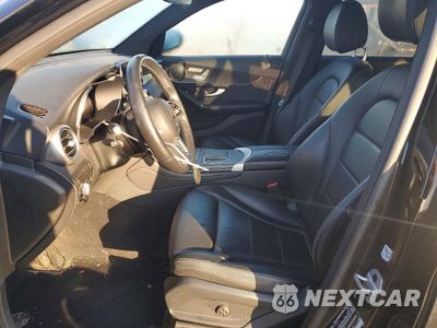 Zdjęcie 7 z 16 samochodu: 2022 MERCEDES-BENZ GLC 300 4MATIC VIN:W1N0G8EB3NV393046 - miniatura