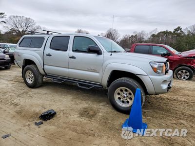 Czwarte zdjęcie samochodu z boku: 2009 TOYOTA TACOMA DOUBLE CAB PRERUNNER VIN:3TMJU62N49M079168 - miniatura