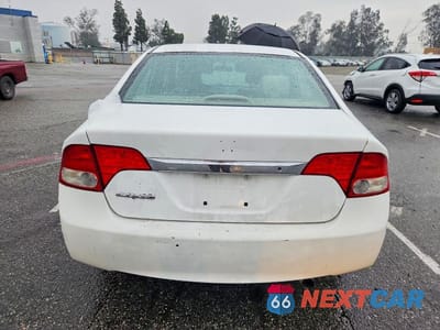 Zdjęcie 6 z 11 samochodu: 2009 HONDA CIVIC LX VIN:2HGFA16579H329384 - miniatura