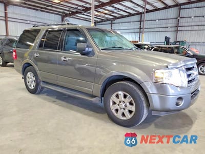 Czwarte zdjęcie samochodu z boku: 2011 FORD EXPEDITION XLT VIN:1FMJU1H59BEF45307 - miniatura