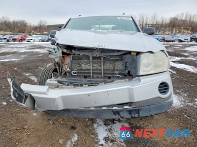 Piąte zdjęcie samochodu w środku: 2006 JEEP GRAND CHEROKEE LAREDO VIN:1J4GR48K16C255923 - miniatura