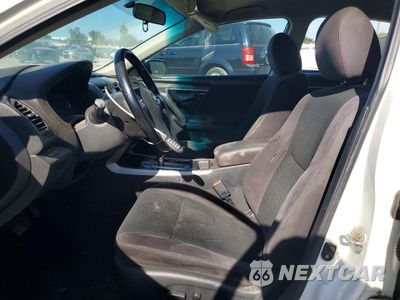 Zdjęcie 7 z 13 samochodu: 2014 NISSAN ALTIMA 2.5 VIN:1N4AL3AP1EN205108 - miniatura