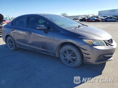 Czwarte zdjęcie samochodu z boku: 2015 HONDA CIVIC LX VIN:2HGFB2F55FH516721 - miniatura