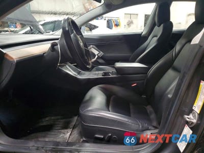 Zdjęcie 7 z 11 samochodu: 2018 TESLA MODEL 3 VIN:5YJ3E1EB4JF110261 - miniatura