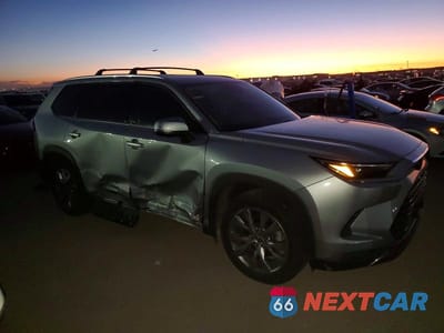 Czwarte zdjęcie samochodu z boku: 2024 TOYOTA GRAND HIGHLANDER HYBRID LIMITED VIN:5TDACAB54RS010292 - miniatura