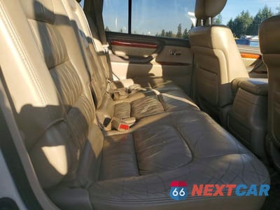 Zdjęcie 11 z 13 samochodu: 2000 LEXUS LX 470 VIN:JT6HT00WXY0082627 - miniatura