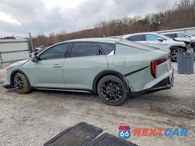 Drugie zdjęcie samochodu z przodu: 2025 KIA K4 GT-LINE TURBO VIN:3KPFW4DC4SE112945 - miniatura