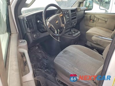 Zdjęcie 8 z 13 samochodu: 2019 CHEVROLET EXPRESS VIN:1GB0GRFG7K1206258 - miniatura
