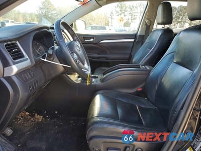 Zdjęcie 7 z 12 samochodu: 2016 TOYOTA HIGHLANDER XLE VIN:5TDJKRFH1GS283368 - miniatura