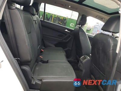 Zdjęcie 11 z 13 samochodu: 2018 VOLKSWAGEN TIGUAN SE VIN:3VV2B7AX9JM191263 - miniatura
