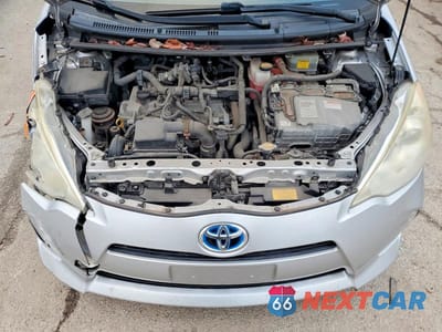 Zdjęcie 11 z 11 samochodu: 2013 TOYOTA PRIUS C FOUR VIN:JTDKDTB35D1047658 - miniatura