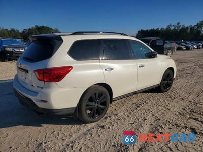 Trzecie zdjęcie samochodu z tyłu: 2018 NISSAN PATHFINDER S VIN:5N1DR2MN9JC631382 - miniatura