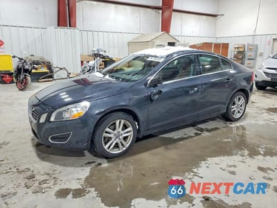 2012 VOLVO S60 T5 YV1622FS4C2141259 - główne zdjęcie licytacji z USA - miniatura