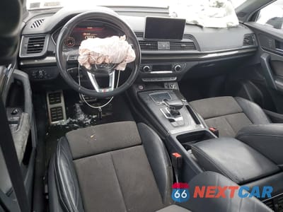 Zdjęcie 8 z 12 samochodu: 2019 AUDI SQ5 PREMIUM PLUS VIN:WA1B4AFY2K2003323 - miniatura