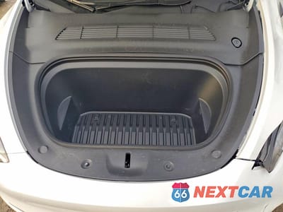 Zdjęcie 11 z 11 samochodu: 2024 TESLA MODEL Y VIN:7SAYGDEE6RF168009 - miniatura