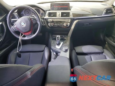 Zdjęcie 8 z 11 samochodu: 2018 BMW 330 I VIN:WBA8B9G57JNU98671 - miniatura