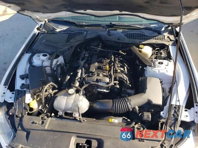 Zdjęcie 11 z 12 samochodu: 2015 FORD MUSTANG VIN:1FATP8UH2F5370245 - miniatura