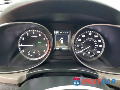 Zdjęcie 9 z 12 samochodu: 2017 HYUNDAI SANTA FE SPORT 2.4L VIN:5NMZTDLBXHH002336 - miniatura