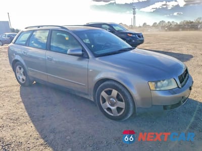 Czwarte zdjęcie samochodu z boku: 2004 AUDI A4 1.8T AVANT QUATTRO VIN:WAUVC68E94A128329 - miniatura