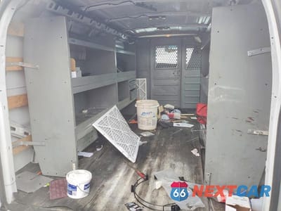 Zdjęcie 10 z 12 samochodu: 2017 GMC SAVANA G2500 VIN:1GTW7AFFXH1904189 - miniatura