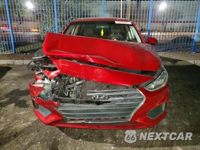 Piąte zdjęcie samochodu w środku: 2018 HYUNDAI ACCENT SE VIN:3KPC24A31JE023836 - miniatura