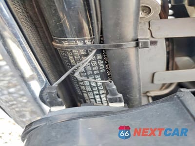 Zdjęcie 9 z 9 samochodu: 2007 SUZUKI VL800 VIN:JS1VS55A272105095 - miniatura