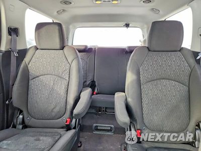 Zdjęcie 10 z 12 samochodu: 2011 GMC ACADIA SLE VIN:1GKKRPED2BJ117728 - miniatura