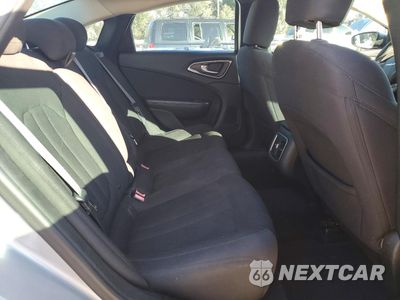 Zdjęcie 10 z 12 samochodu: 2015 CHRYSLER 200 LIMITED VIN:1C3CCCAB6FN556416 - miniatura
